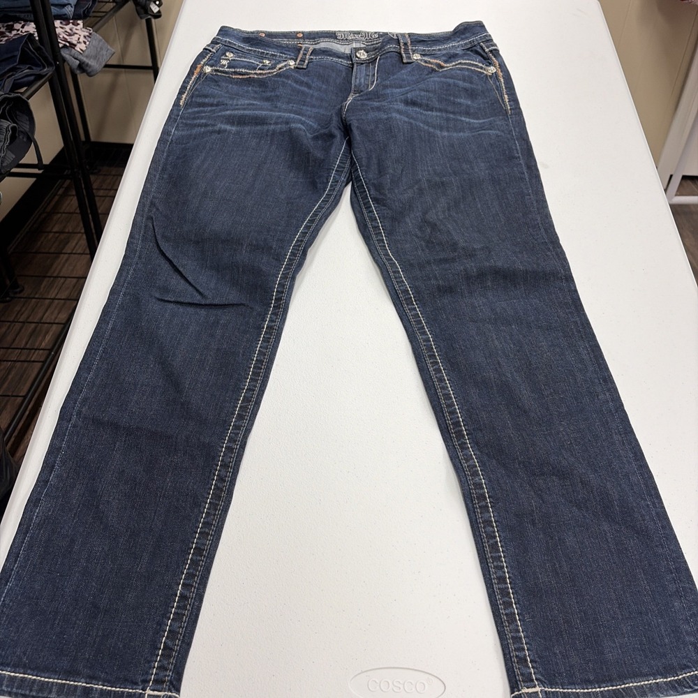 Miss Me Mid Rise Easy Skinny Jean Size 32 Inseam 31